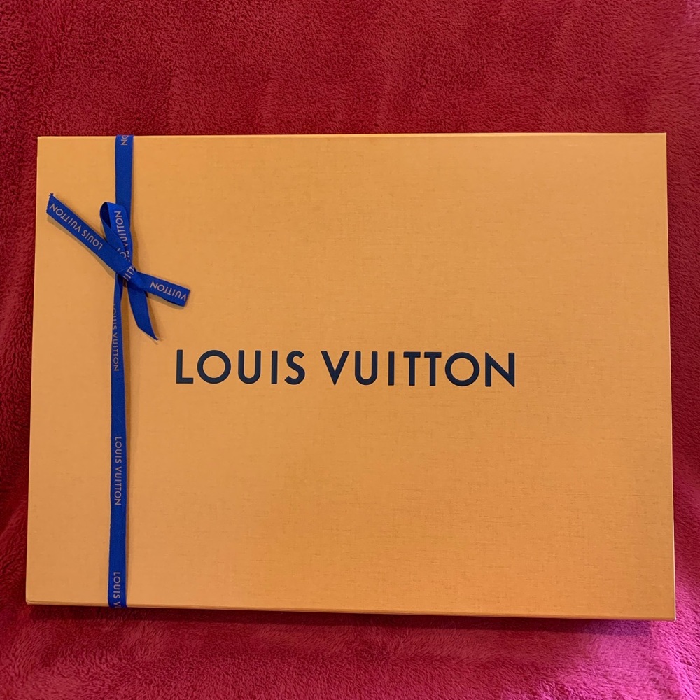 ✨Louis Vuitton Iena MM Monogram Handbag✨ - Picture 10 of 12